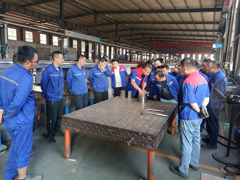 《提升技能,鑄就未來:公司焊工技能培訓火熱進行》 《提升技能,鑄就未來:公司焊工技能培訓火熱進行》